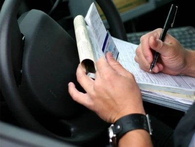 بالأرقام… آلاف مخالفات السرعة ومئات الموقوفين خلال أسبوع