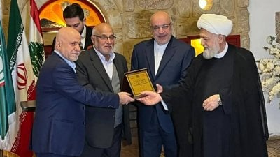 تكريم يحمل رسائل سياسية… 