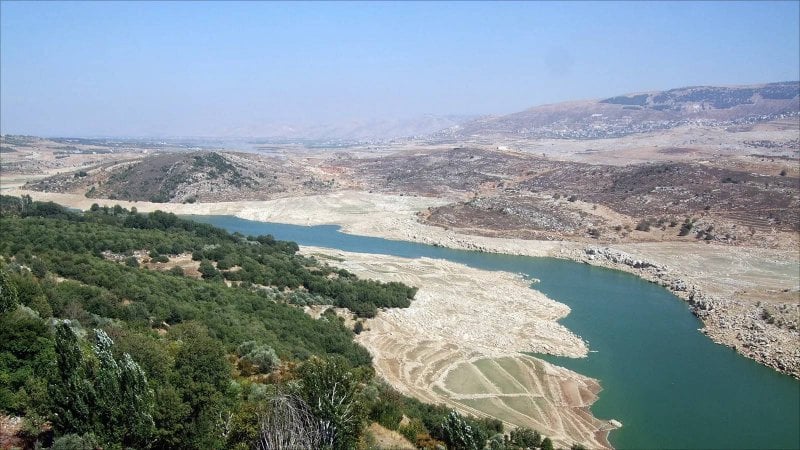 نهر الغزيل تحت الاعتداء... شكوى جزائية بوجه شركة صناعية بجرم التلوّث