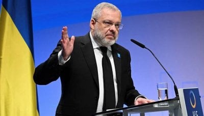 فضيحة تهزّ كييف… توقيف وزير أوكراني سابق