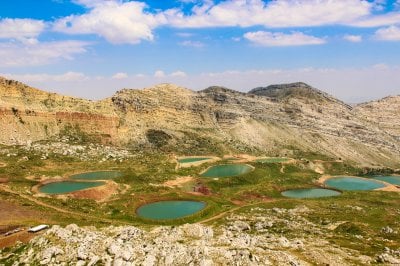 من دفء لافت إلى تراجع حاد… الطقس ينقلب بين اليوم والغد!