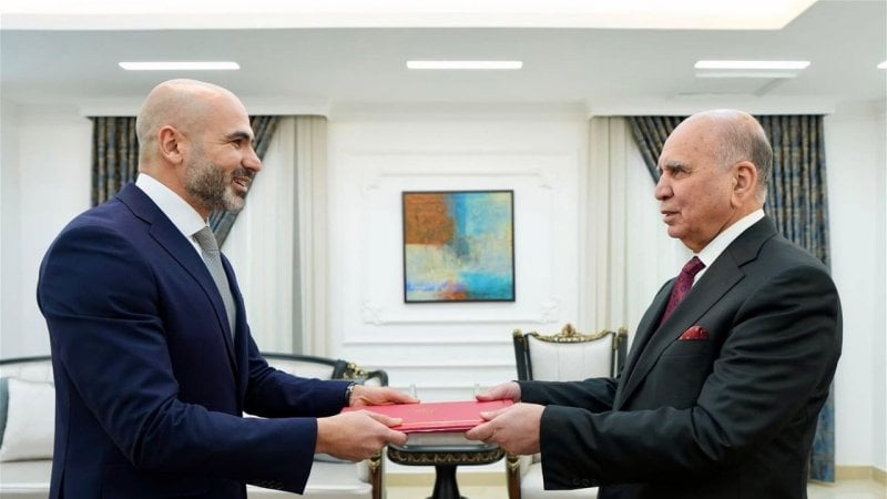 السفير اللبناني يقدّم أوراق اعتماده… تأكيد عراقي على تعزيز الشراكة مع لبنان