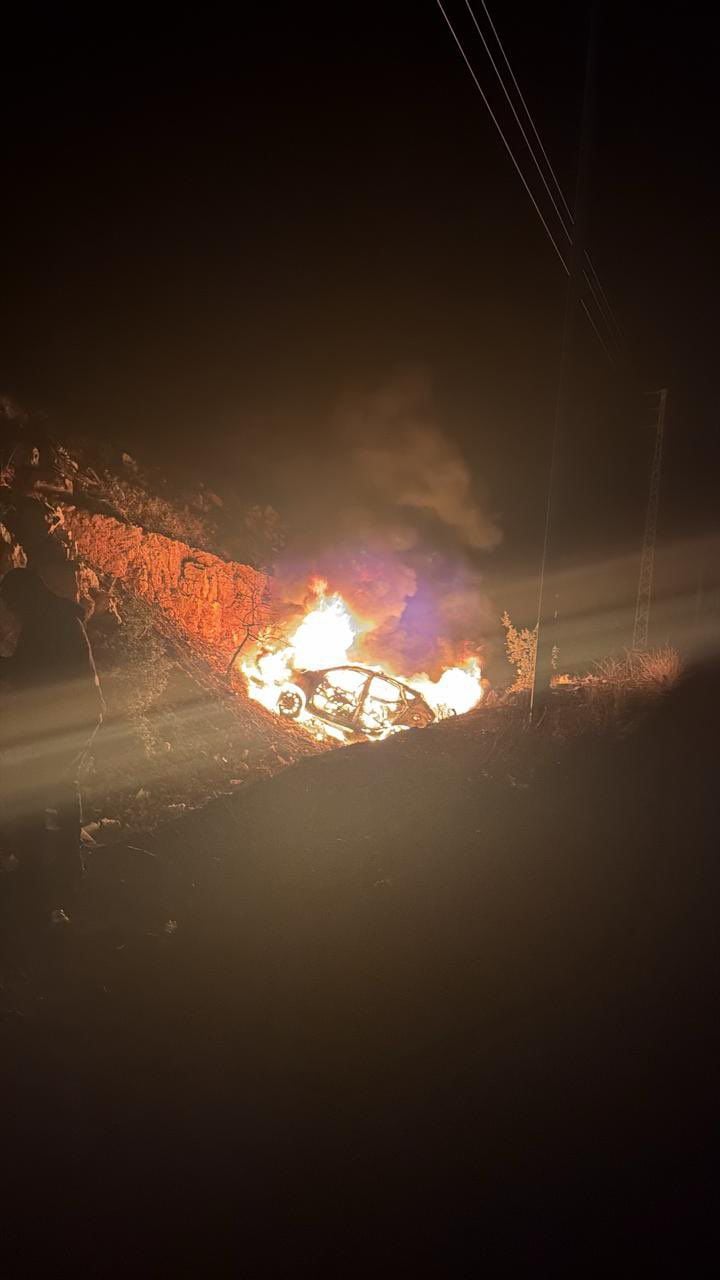 4 شهداء في غارة إسرائيلية على طريق المصنع–مجدل عنجر (فيديو وصور)