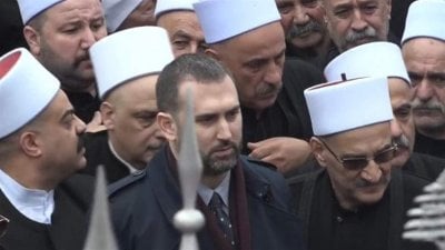 بين التحرير والمصالحة… جنبلاط يؤكد: لا حماية إلا بالدولة وجيشها