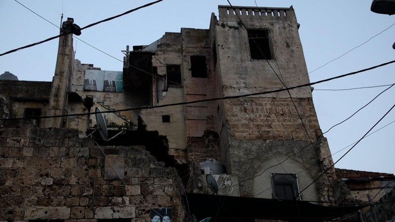 على وقع الهزّات... نائبٌ يطالب بتفعيل تعميم السلامة العامة