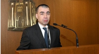 أبي خليل يفتح معركة الطعن: زيادة المحروقات مخالفة دستورية وقانونية (فيديو)