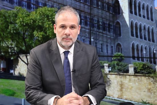 "ضرائب البنزين وTVA تزيد الاحتقان"... نقيب المحامين يحذّر الحكومة 