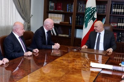 ملعب دولي بتمويل 