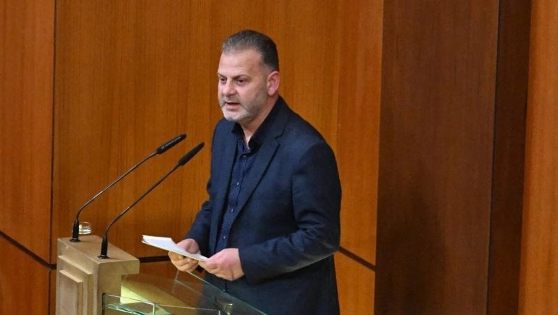 اعتراض من "الوفاء للمقاومة"… صلح يدعو الحكومة للتراجع عن الضرائب