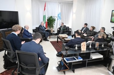 ملف صندوق النقد يعود إلى الواجهة… جابر يبحث مع باريس وواشنطن مخارج الانهيار (صور)