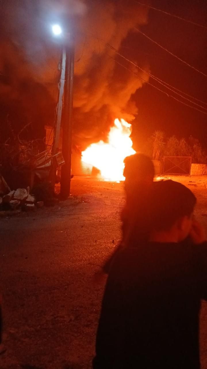 تصعيد جديد جنوبًا... شهيد في غارة إسرائيلية على طلوسة  (فيديو)