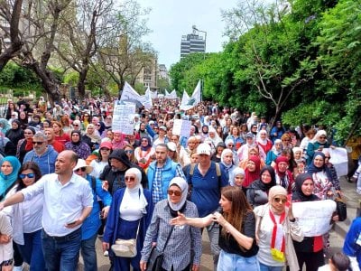 زيادة الأجور حقّ لا يموّل من جيوب الفقراء... رابطة المتعاقدين تفتح النار وتلوّح بالشارع!
