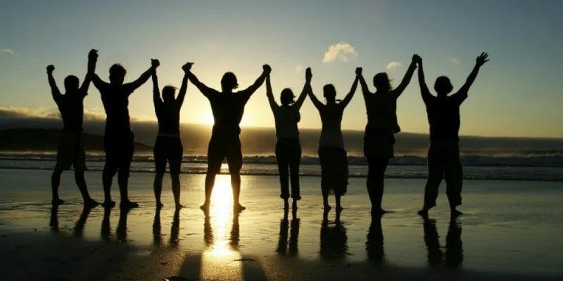 كيف نحمي شبابَنا من 