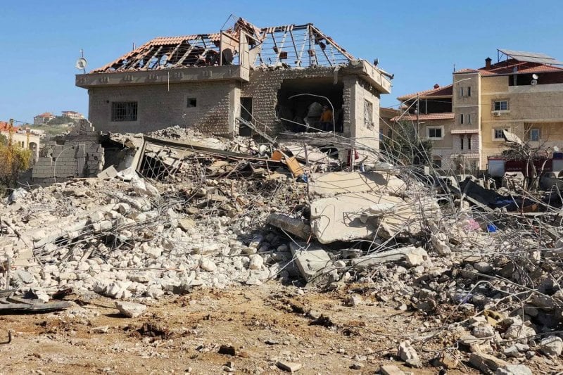 رسالة إلى اللبنانيين بعد الضربات… الجيش الإسرائيلي يصعّد خطابه تجاه حزب الله