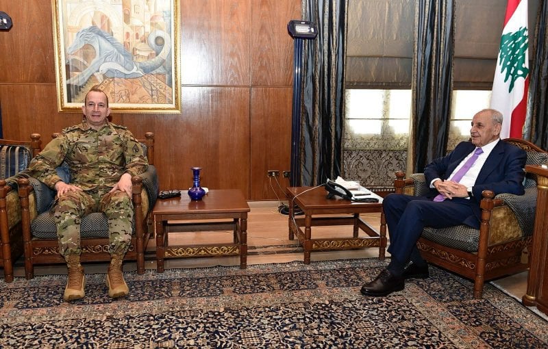 هيكل في عين التينة... ماذا دار وراء الأبواب المغلقة؟
