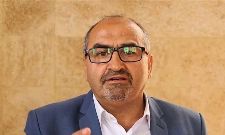 الحشيمي يحذّر: لا ضرائب بلا إصلاح… والتجارب السابقة شاهدة