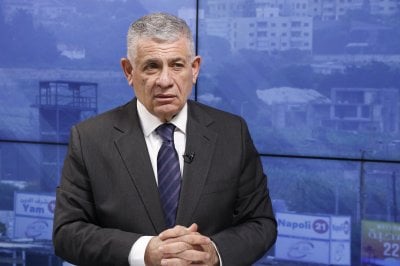 مستودعات الحزب تغزو المناطق اللبنانية- فضيحة تهز وزارة 