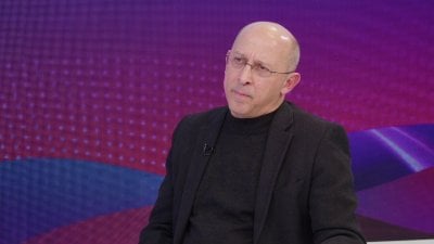 آلان عون يكشف ما دار بينه وبين الحريري: كلانا طعن من 