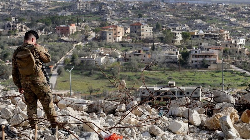 عضّ أصابع بين أميركا وإيران… ولبنان في قلب المعادلة
