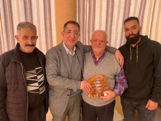 الحاج حسن لعوائل الأسرى: قضيتكم مركزية والمتابعة مستمرة