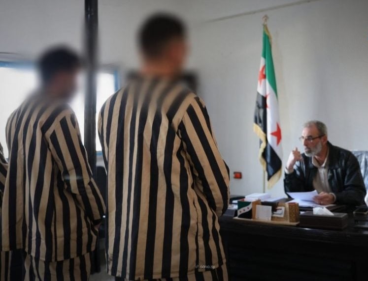 انتحلوا صفة الأمن وسلبوا الناس… تفكيك عصابة على الحدود السورية-اللبنانية (صور)