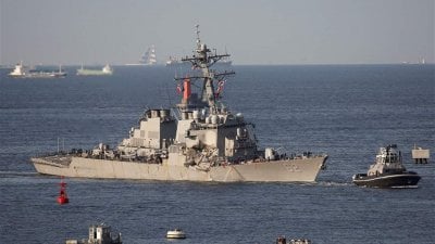 40 ألف جندي و16 سفينة… انتشار أميركي مزدوج يوجّه إنذارًا لطهران