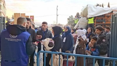 حافلات العودة تتحرّك… الأمن العام يطلق المرحلة 15 لإعادة النازحين عبر المصنع (فيديو)