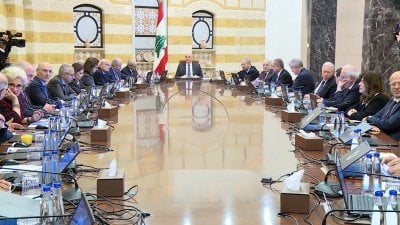 هل تجرؤ الحكومة على كسر جدار السرية؟