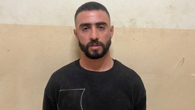 بالخداع والاحتيال… 