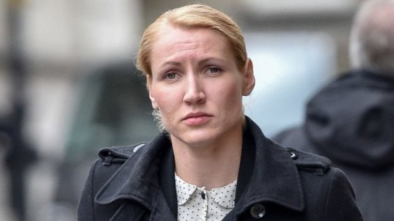 نهاية صادمة لمسيرة تعليمية… حكم قاسٍ بحق معلمة أدينت بعلاقة مع قاصر