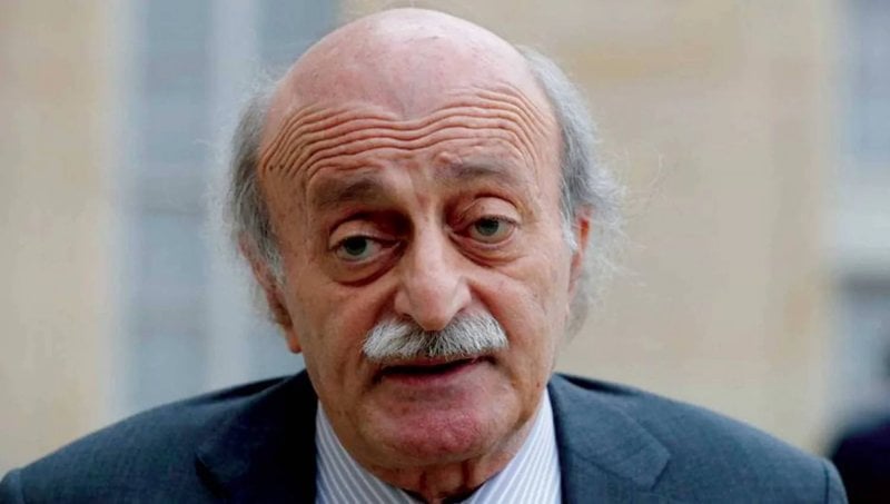 جنبلاط يحذّر بصورة “مولوخ”: “احذروا منتصف آذار”