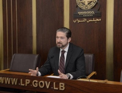 بعد فرنجية… كرامي يتقدّم باقتراح قانون لحظر مواقع التواصل