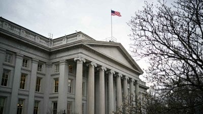 بعد إدراجه بتهم فساد… أميركا تشطب اسمًا لبنانيًا من لائحة العقوبات