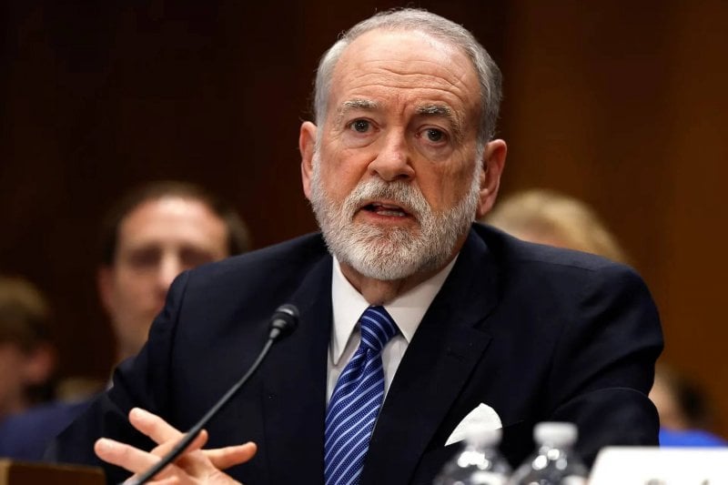 "انضباط في الخطاب"… رسائل تحذيرية بعد عاصفة هاكابي 