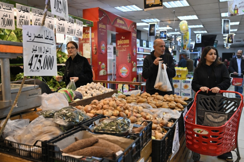 "لا تهاون مع الاحتكار"… جولات مكثّفة لـ"الإقتصاد" لضبط المخالفات