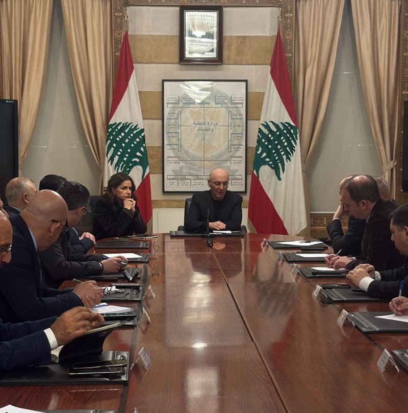 استنفار أمني في الداخلية… الحجار يترأس اجتماعًا تنسيقيًا يضم القيادات الأمنية