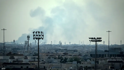 لليوم الثاني… انفجارات تهزّ الخليج وإيران تعلن استهداف 27 قاعدة (فيديو)