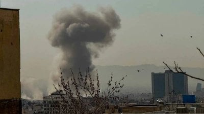 تغيير الرأس لا يهزّ العرش… تقدير أميركي يقلب التوقعات بخصوص خامنئي!