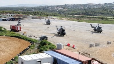 بعد قرار قطع الطريق... ما حقيقة ما يجري في مطار حامات؟
