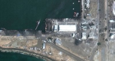 إيران تتلقى صفعة بحرية… دمار واسع في قاعدة كونارك بعد ضربات دقيقة