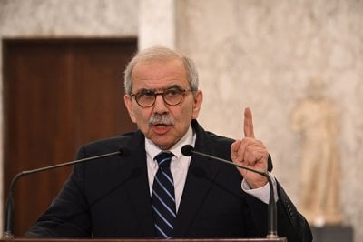 موقف عالي اللهجة لنواف سلام بعد دخول حزب الله الحرب