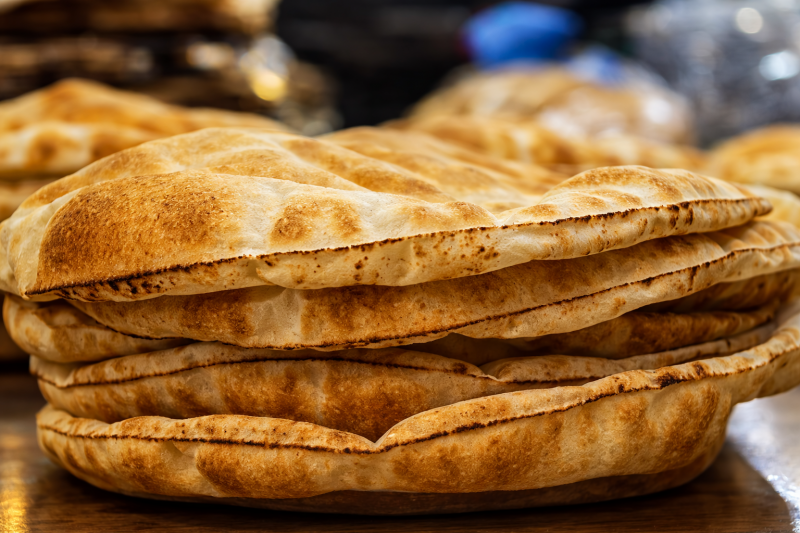 مع تصاعد التوتر الأمني… هل رغيف اللبنانيين مهدَّد؟
