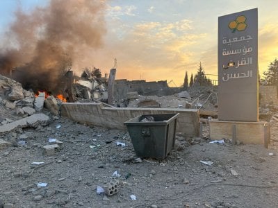 ضربات متزامنة على 