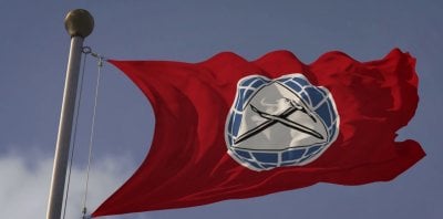 خطة إنسانية وتحذير سياسي… 