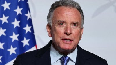 ويتكوف يكشف كواليس التفاوض: إيران تفاخرَت بامتلاك مواد تكفي لـ 11 قنبلة نووية
