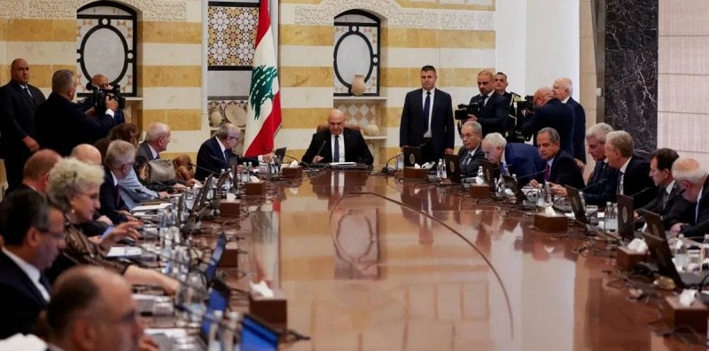 وزير شيعي يكشف ما حصل في مجلس الوزراء... ويسأل حزب الله: ماذا فعلت الصواريخ؟ 