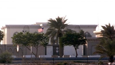 هواجس استهداف دبلوماسي… سفارات تُغلق أبوابها في قلب الخليج