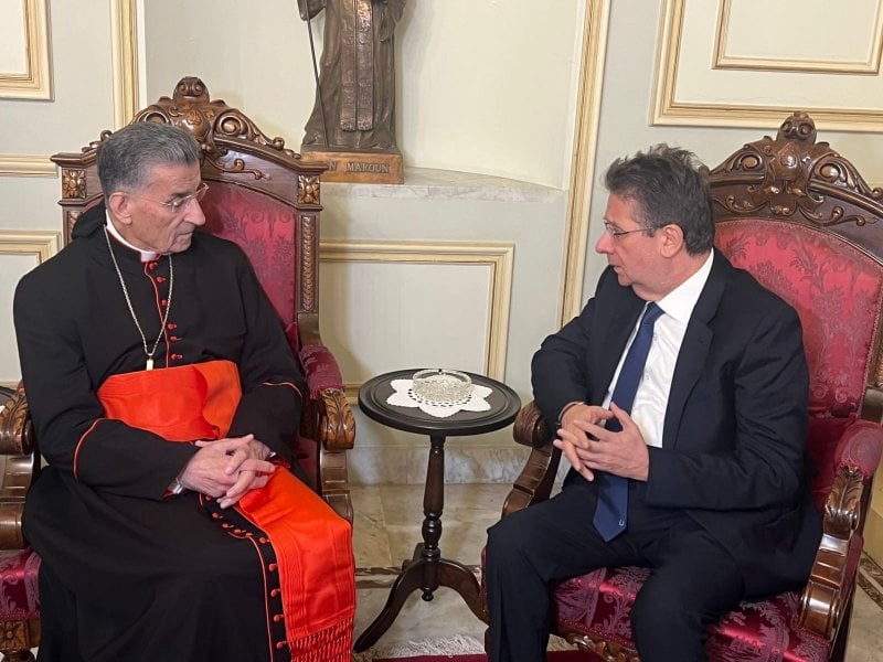 رسائل من بكركي… كنعان يدعو لوقف المزايدات ودعم الجيش