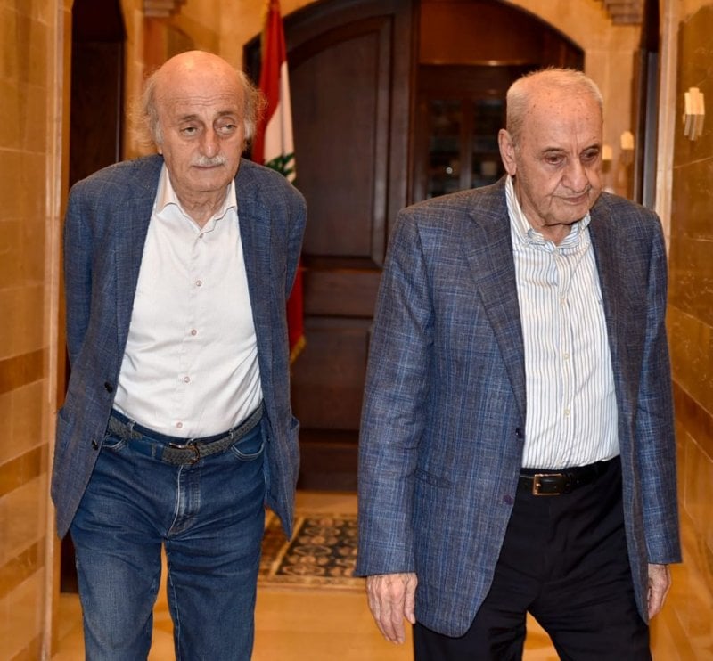 من عين التينة... جنبلاط: المحنة كبيرة ولبنان يجتازها بالتضامن