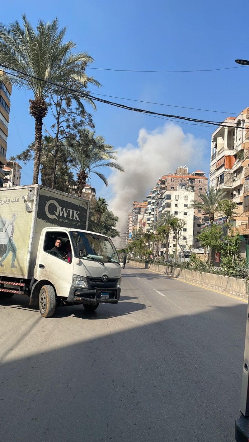 "هاجمنا قيادات في حزب الله"… غارة إسرائيلية تضرب قرب تقاطع القائم (صور)